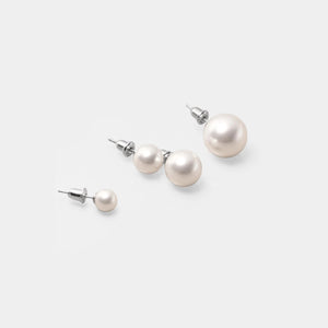Dainty Pearl Wedding Stud Earrings