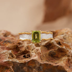Emerald Gemstone Wave Textured Open Ring