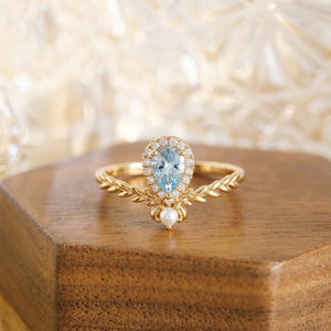 Dainty Pear Topaz Leaf Pearl Crown Open Ring