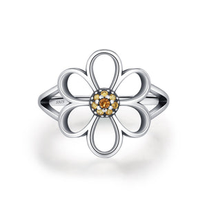Vintage Openwork Six-Petal Flower Band Ring