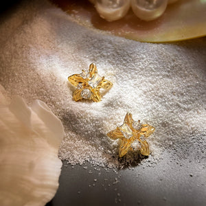 Sparkling CZ Starfish Beach Stud Earrings