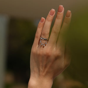 Dangle Chain Fringe Smooth Band Stack Ring