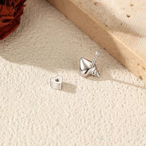 3D Seashell Conch Heart Backing Stud Earrings - Perimade & Co.