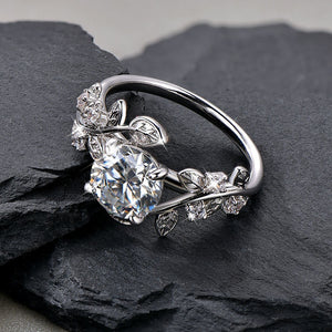 Solitaire Vine Moissanite Engagement Ring