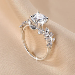 Solitaire Vine Moissanite Engagement Ring