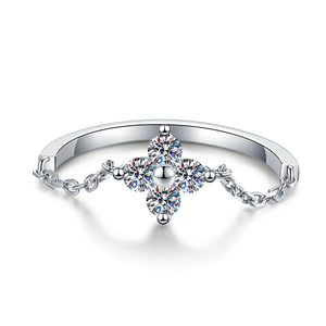 Moissanite Four Leaf Clover Half Chain Ring