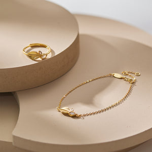 Textured Leaf Dual CZ Charm Chain Bracelet