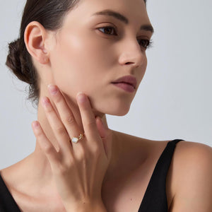 Mother of Pearl Seashell Starfish Ring