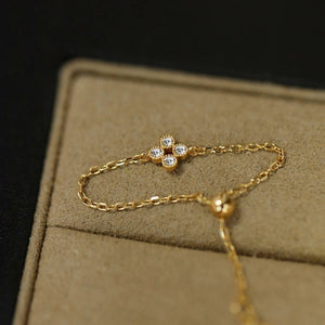 Four-Leaf Clover Slide Chain Adjustable Ring