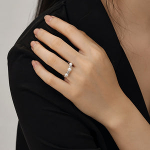 Organic Pearl Crumpled Band Adjustable Ring