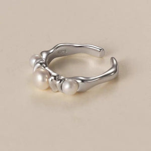 Organic Pearl Crumpled Band Adjustable Ring