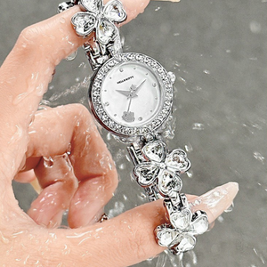 Starry Night – Armbanduhr mit rundem Armband, 20 mm