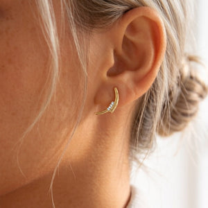 Minimalist Moon Curved Arc Bar Stud Earrings