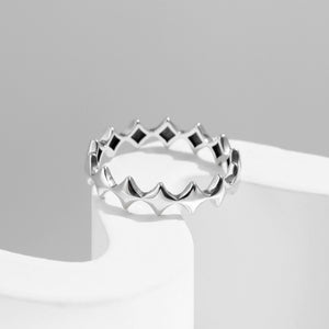Vintage Star Motif Textured Linked Band Ring