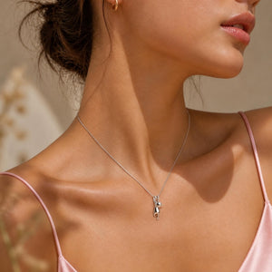 Minimalist Hanging Kitty Cat Pendant Necklace