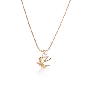Minimalist Flying Bird Pearl Pendant Necklace