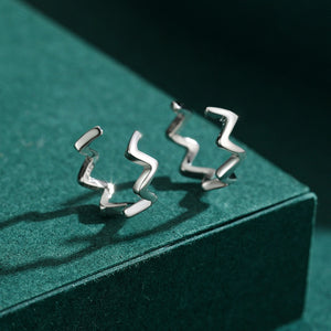 Minimalist Geometric Wave Clip-On Earrings