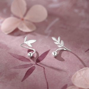 Asymmetric Leaf Twisted Open Hoop Earrings