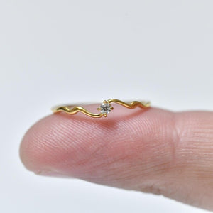 Minimalist Wave Gold Stackable Band Ring