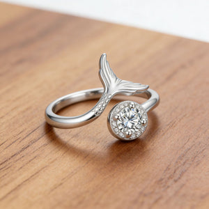Dainty Mermaid Tail Adjsutable Ring