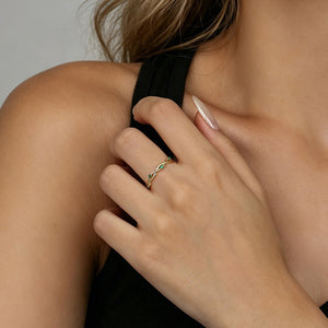 Emerald Green Thorn Vine Eternity Band Ring