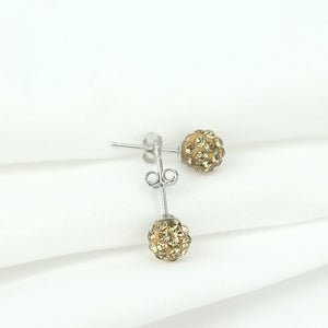 Winzige, kleine, elegante Shamballa-Ohrstecker