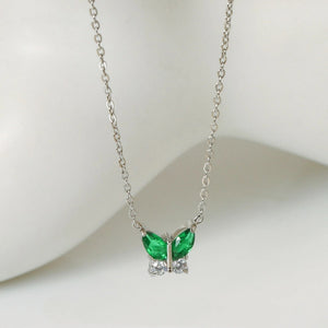 Zarte Schmetterlingsanhänger-Halskette