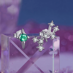 Winzige kleine Sternzeichen-Ohrstecker