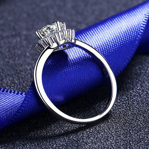 Brilliant Moissanite Halo Engagement Ring - Perimade & Co.