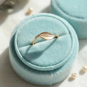 Classic Textured Leaf Tiny CZ Thin Band Ring - Perimade & Co.