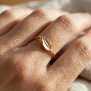 Classic Textured Leaf Tiny CZ Thin Band Ring - Perimade & Co.