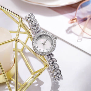 Crystal Leaf 28 mm Round Bracelet Watch - Perimade & Co.