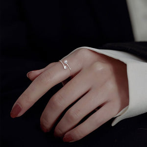 Dainty Double Star Stacking Bypass Ring - Perimade & Co.