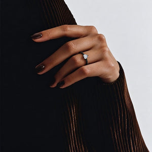 Dainty Heart Solitaire Prong Beaded Band Ring - Perimade & Co.