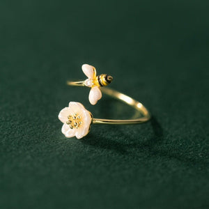 Dainty Honeybee Flower Adjustable Open Ring - Perimade & Co.