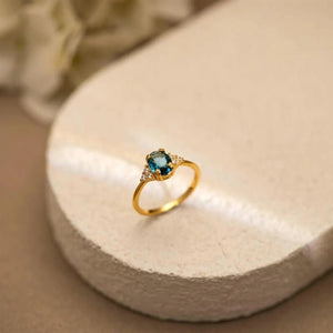 Dainty Oval Blue CZ Cluster Accent Band Ring - Perimade & Co.