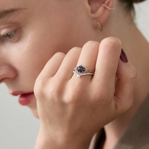 Dainty Oval Gemstone Filigree Lace Band Ring - Perimade & Co.