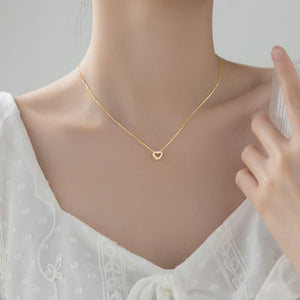 Dainty Small Heart Charm Pendant Necklace - Perimade & Co.