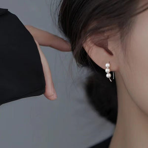 Dainty Triple Pearl Wedding Hoop Earrings - Perimade & Co.