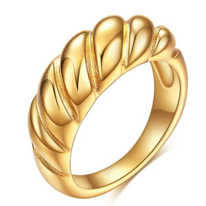Dainty Twisted Croissant Stacking Band Ring - Perimade & Co.