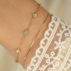 Four Leaf Clover Charm Stacking Bracelet - Perimade & Co.
