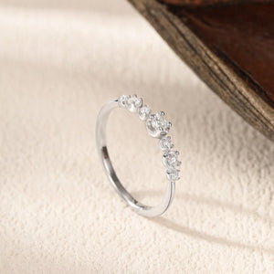 Graduated Round Moissanite Stack Band Ring - Perimade & Co.