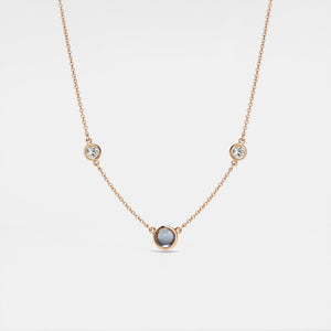 Personalisierte Halskette mit Fotoprojektion