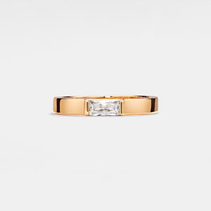 Anello a fascia impilabile personalizzato con pietra di nascita Solitaire