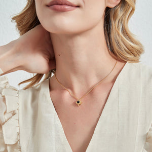 Personalisierte Halskette mit Stern-Fotoprojektion