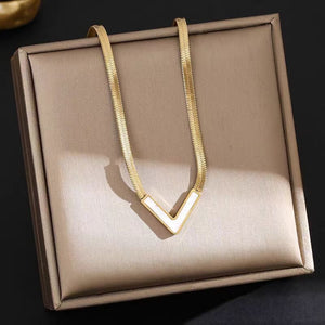 Minimalist Chevron Flat Snake Necklace - Perimade & Co.