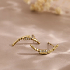 Minimalist Moon Curved Arc Bar Stud Earrings - Perimade & Co.
