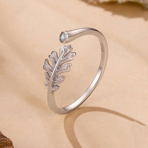 Minimalist Textured Oak Leaf CZ Stacking Ring - Perimade & Co.