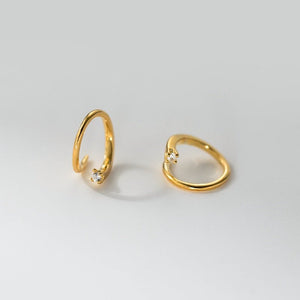 Minimalist Tiny CZ Spiral Open Hoop Earrings - Perimade & Co.