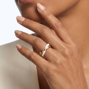 Minimalist Two - Tone Interlocking CZ Band Ring - Perimade & Co.